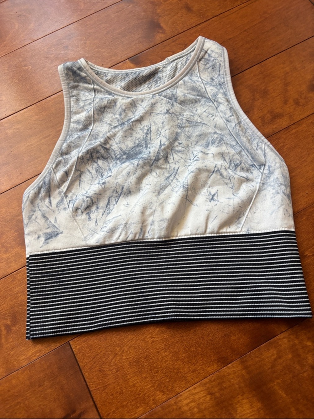 lululemon athletica Marble-Print High-Neck Crop Top - White & Black